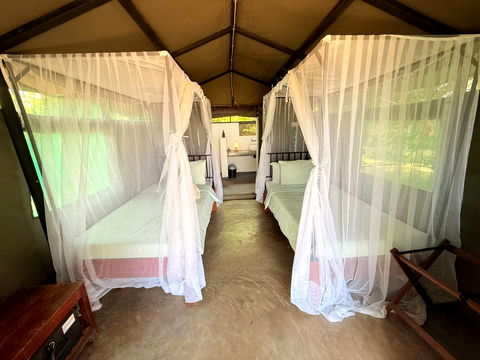 Twin Ensuite Deluxe Safari Tent Msandile River Lodge Twin Ensuite Deluxe Safari Tent Msandile River Lodge