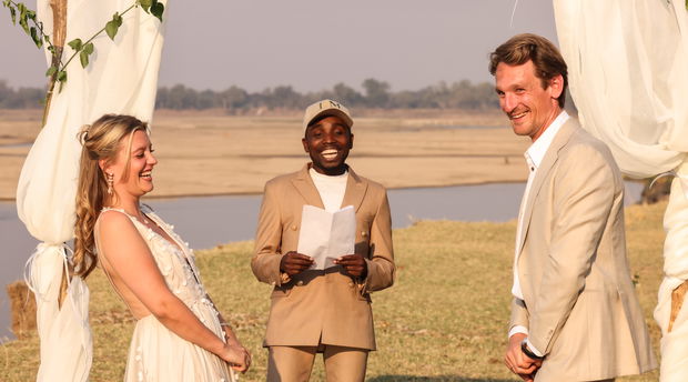 beautiful and spectacular safari wedding at msandile river lodge in south luangwa national park