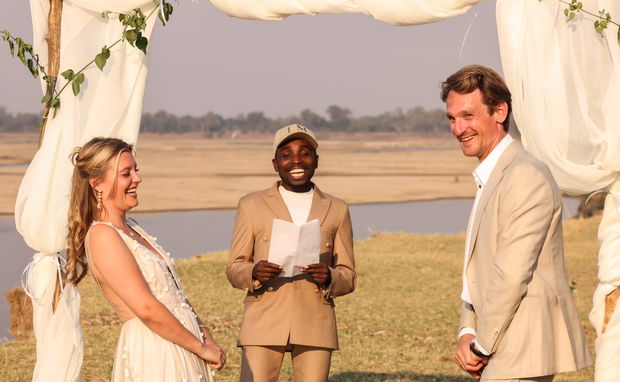 beautiful and spectacular safari wedding at msandile river lodge in south luangwa national park