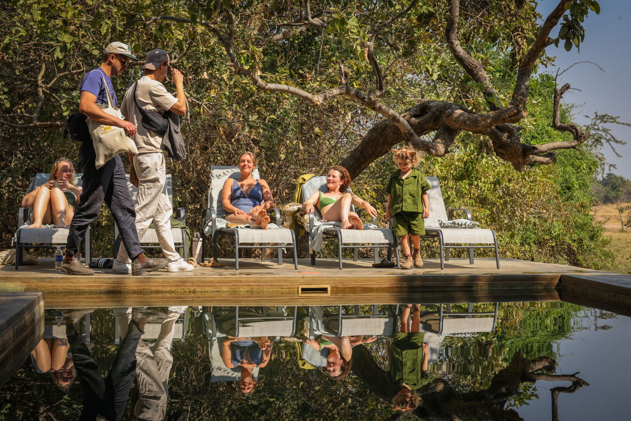 Cooling time at the pool before the wedding