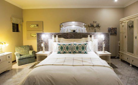Honeymoon Suite
