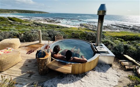 Hot Tub with Tapas among Fynbos