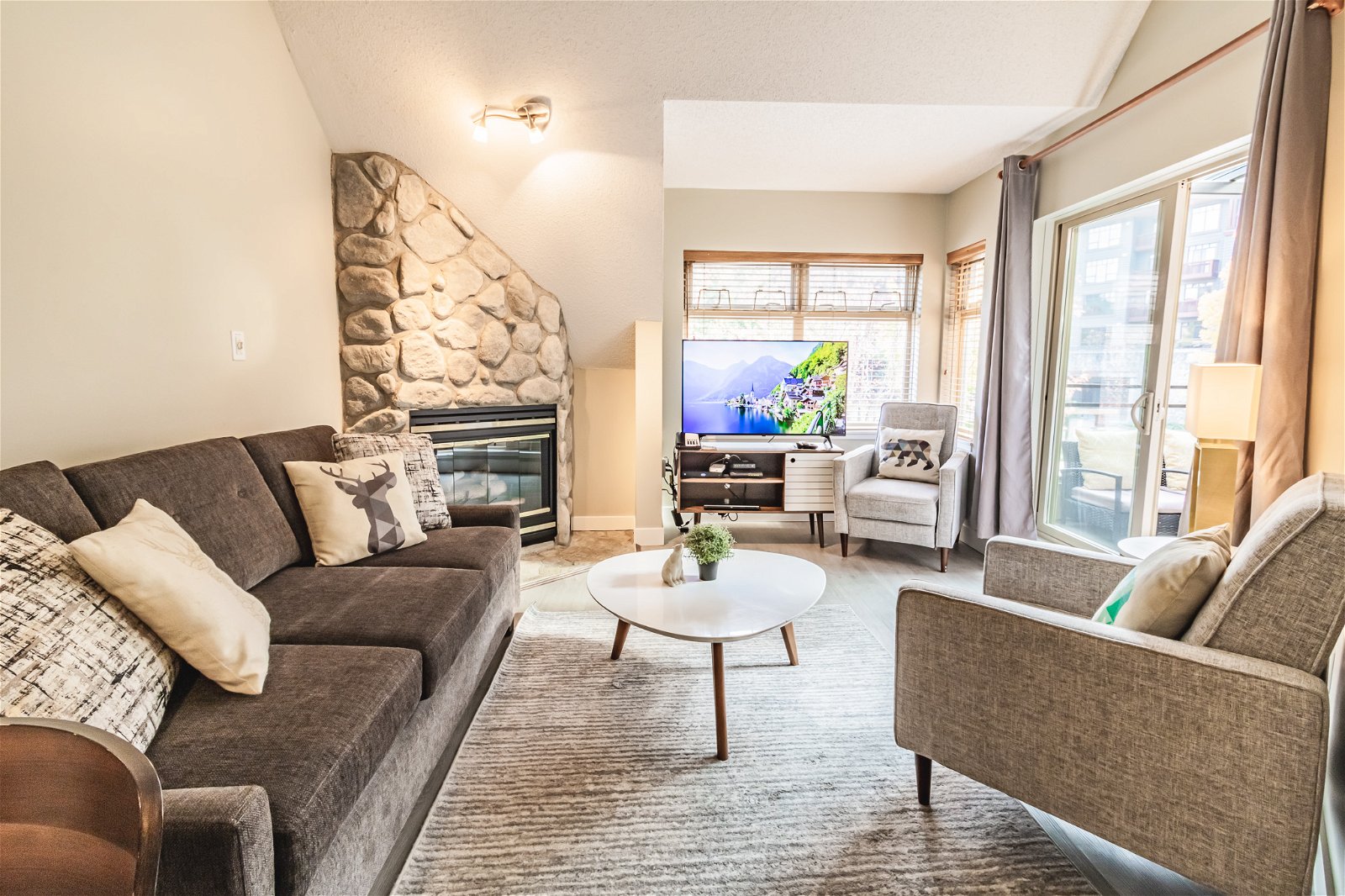 Two bedroom accommodation Lake Placid Lodge Whistler Resort