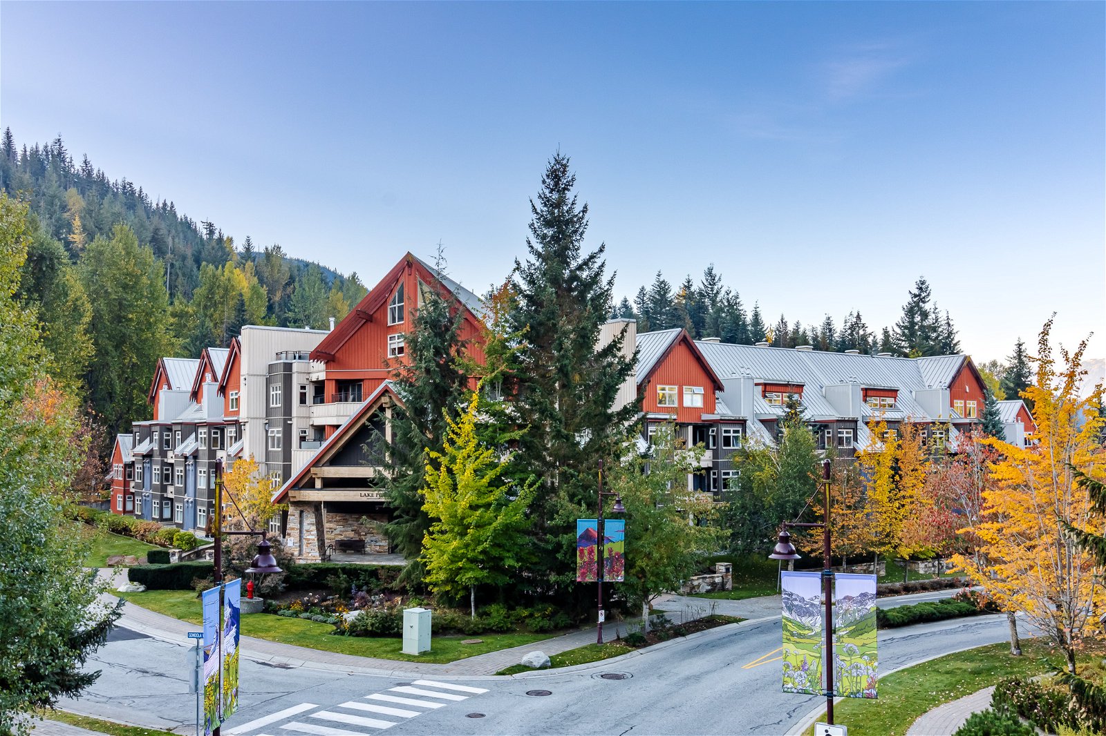 Whistler Lake Placid Lodge, Whistler Creekside, Canada