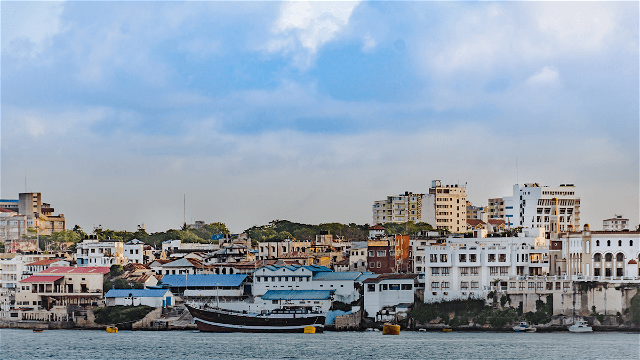 Sea views and cityscapes meld in Mombasa 