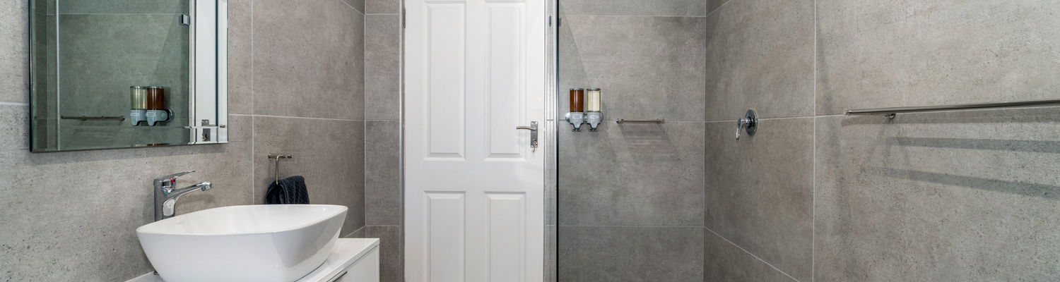 Modern, Luxurious Bathrooms