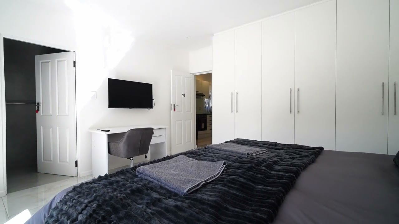 Hout Bay Gem – Tranquil. Comfortable. Unforgettable.