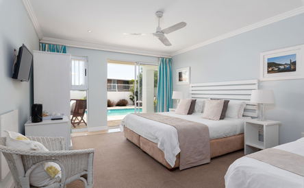 Room 6 (Pool View)