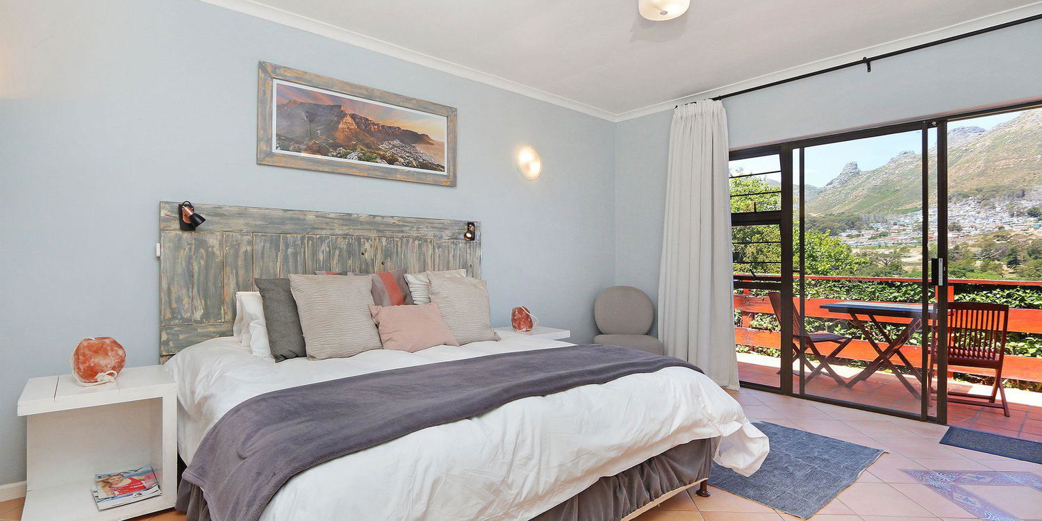 Visit The Valley of Hout Bay, South Africa