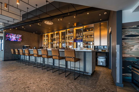 Communal Bar