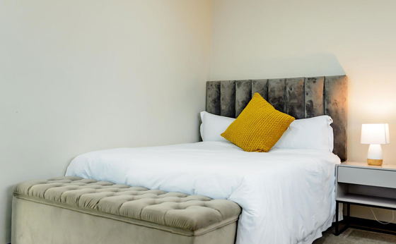 Standard Queen Room