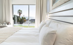 Deluxe King Room with Pool and Sea View