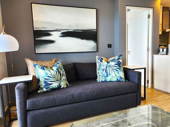 Lounge area