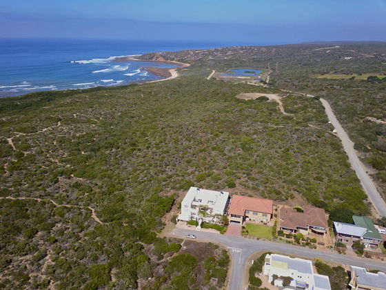 Aerial view of Charlotte House and Skulpiesbaai Nature Reserve