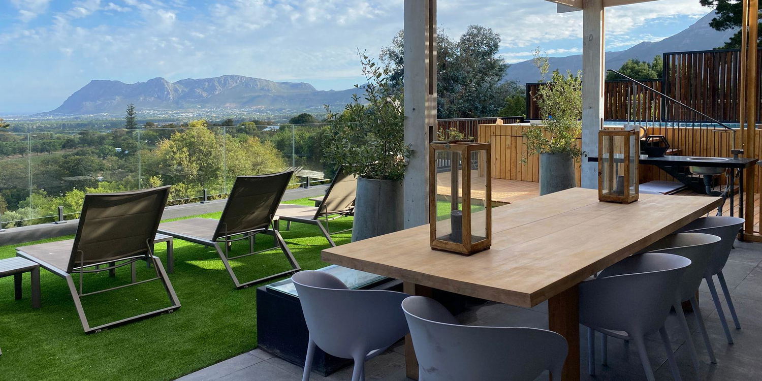 An oasis of luxury and tranquility