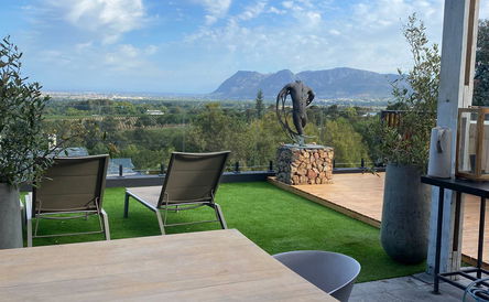 The Penthouse, two bed, 2 1/2 bath, 4 sleeper