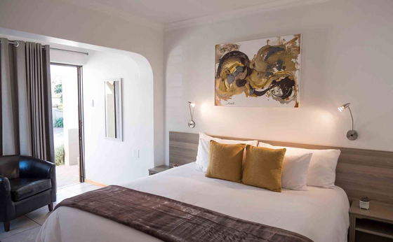 Room 10 - Superior Room