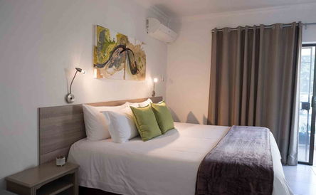 Room 11 - Superior Room