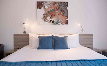 Room 14 - Superior Room