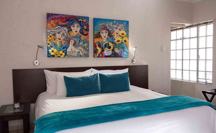 Room 7 - Family Room