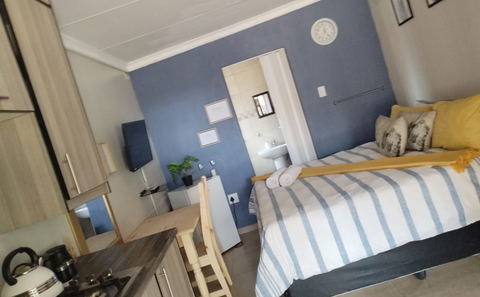 The Rose Guesthouse Emalahleni