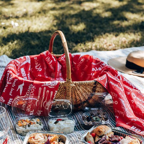 Sunset Picnic Basket