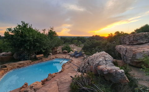 Swimming pool with great bush views
