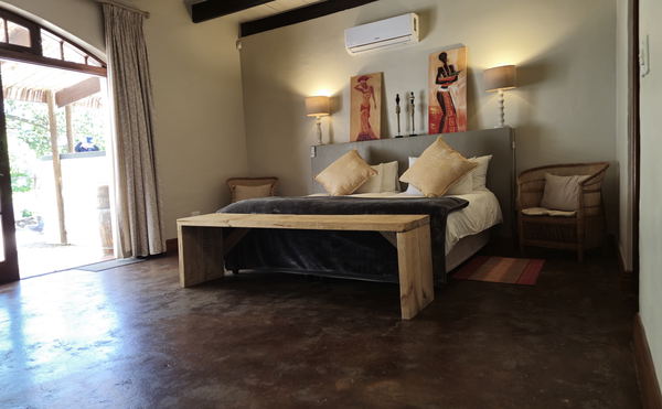 Heritage Barnyard Rooms