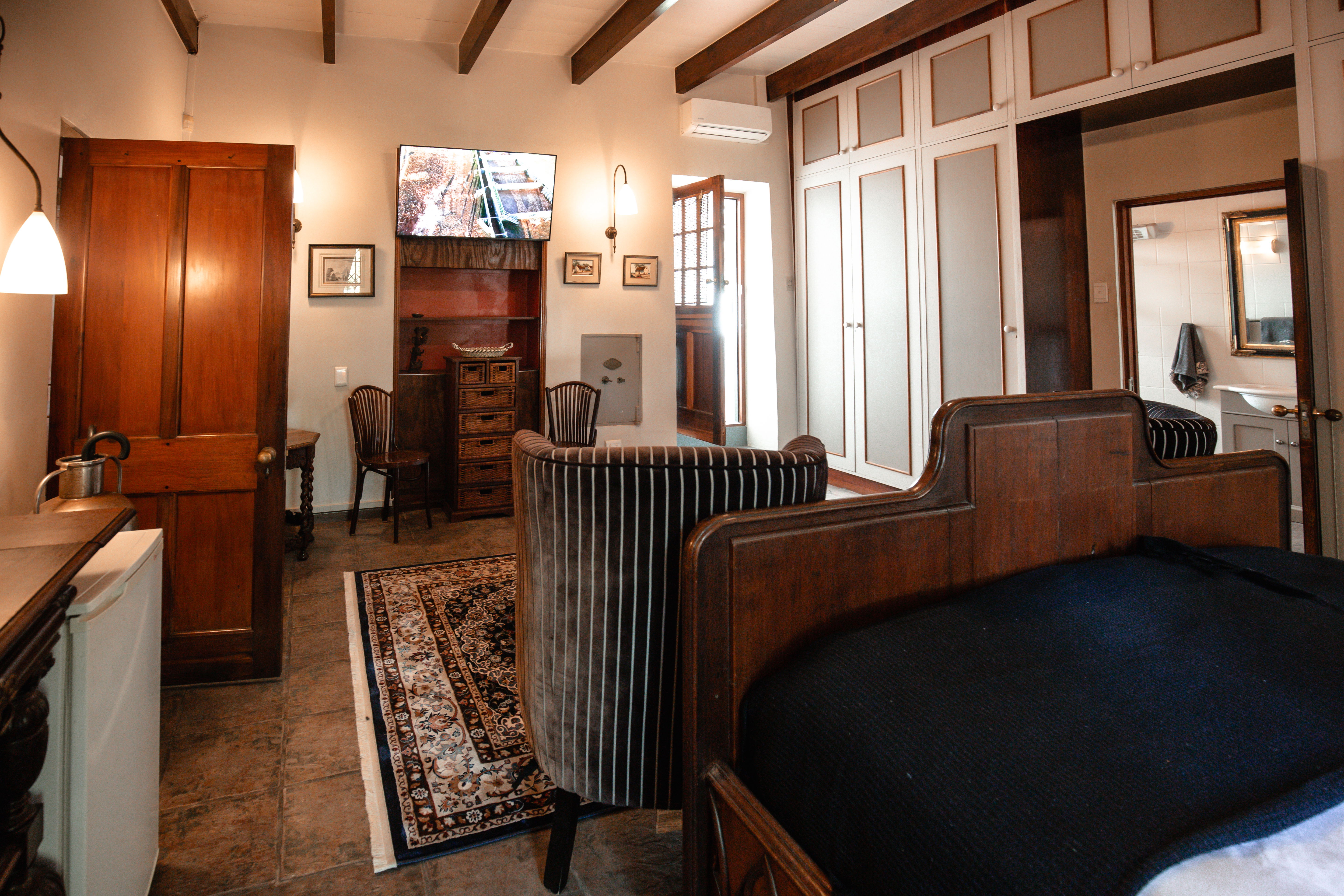 Manor Suite Sitting area