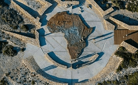 Agulhas Icon Sculpture ( at the southernmost tip of Africa)