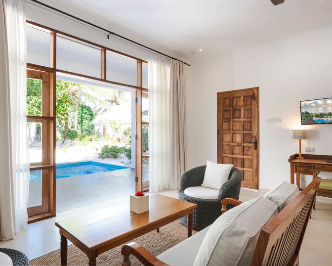 Raha Luxury Pool Villas