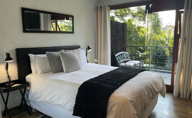 Room 5 the upstairs room overlooking the magnificent garden Room 5 the upstairs room overlooking the magnificent garden