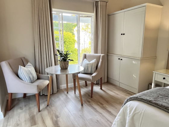 Garden suite with private patio Garden suite with private patio