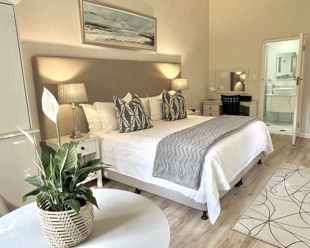 Garden suite with private patio Garden suite with private patio