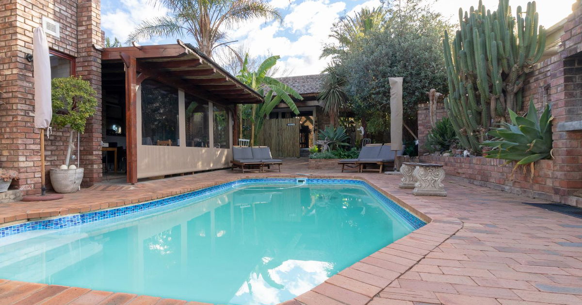 Earthbound Guest House