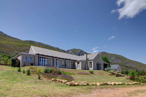 BLUE GUM VILLA