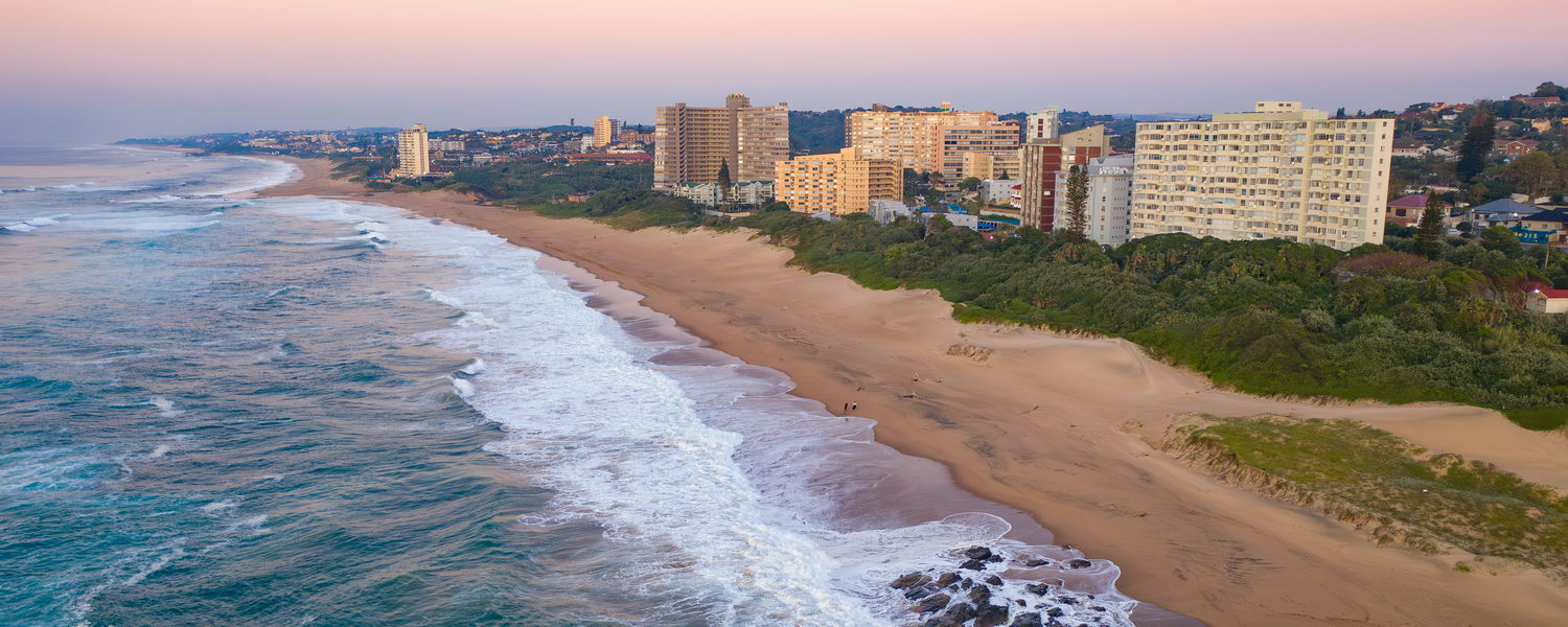 Fenced Pet-Friendly Beach House in Amanzimtoti, KwaZulu-Natal