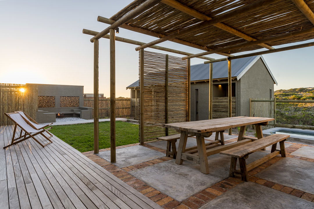 Exclusive luxury pet Friendly Accomosation Gansbaai Western Cape