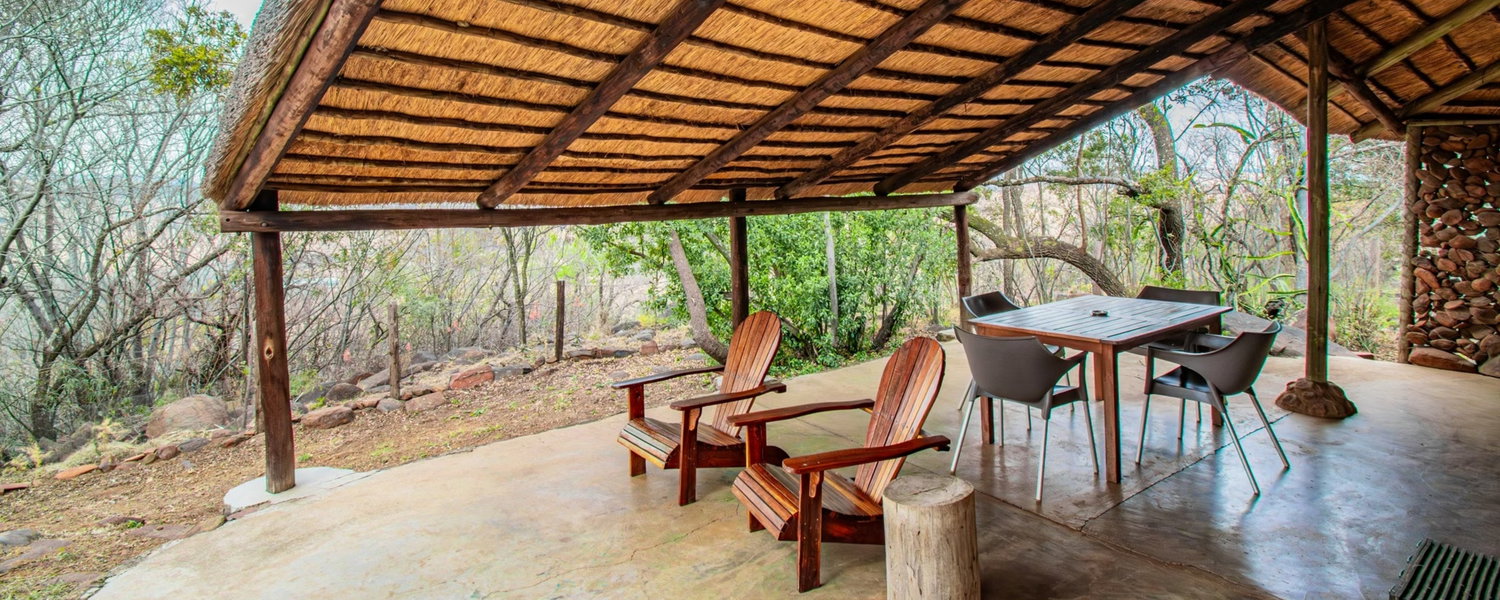  Fenced pet-friendly cottage in Magaliesburg Gauteng with private garden and off lead hiking trails