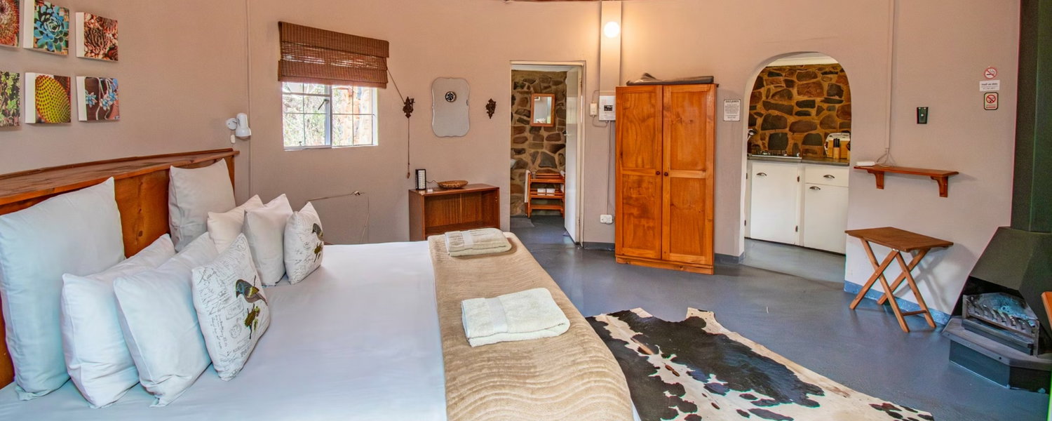 fenced-pet-friendly-accommodation-magaliesburg-gauteng