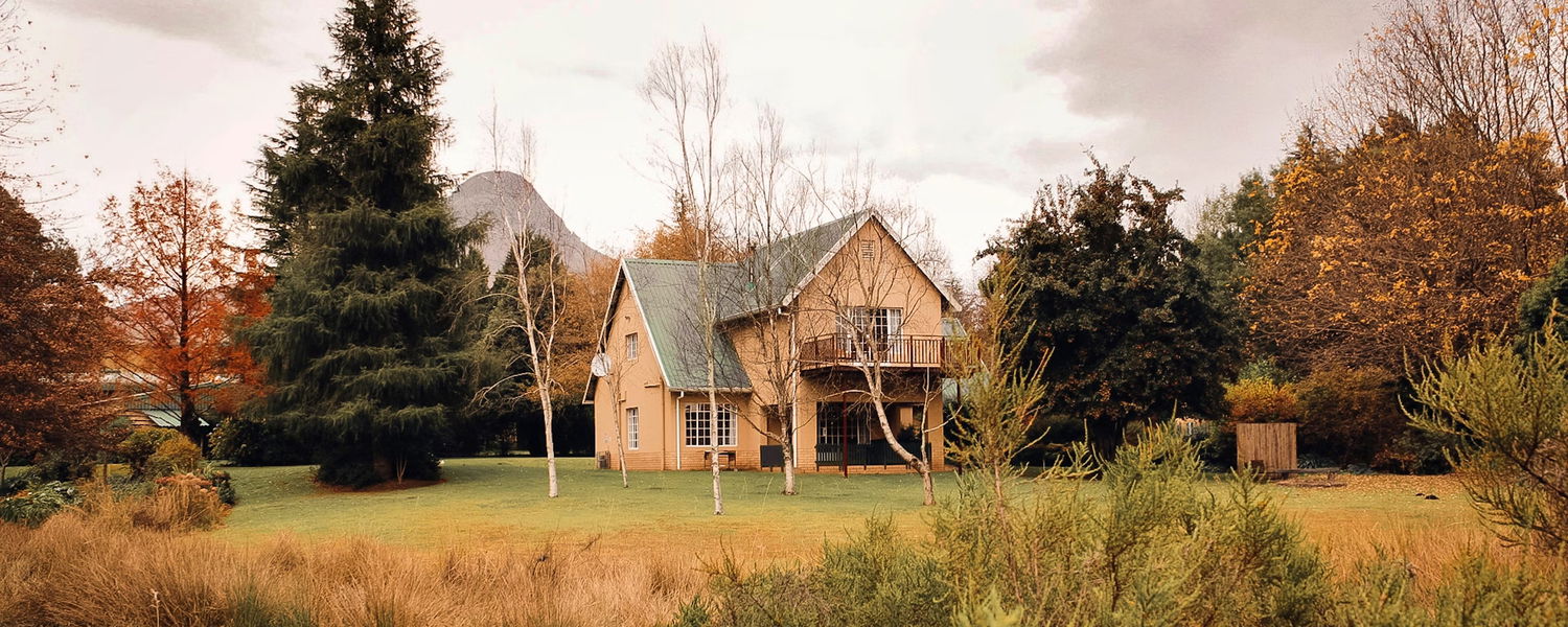 Fenced Pet-Friendly Accommodation in Dargle, KwaZulu-Natal Midlands: Copperleigh Trout Lodge