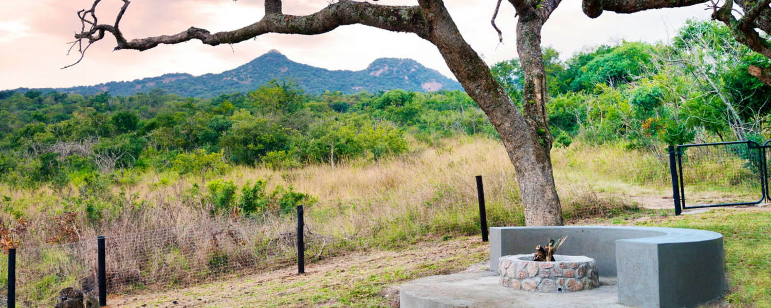 Fenced Pet-Friendly Bush Cottage in Mbombela Nelspruit, Mpumalanga - Crooked Cottage at Tomjachu Bush Retreat 2