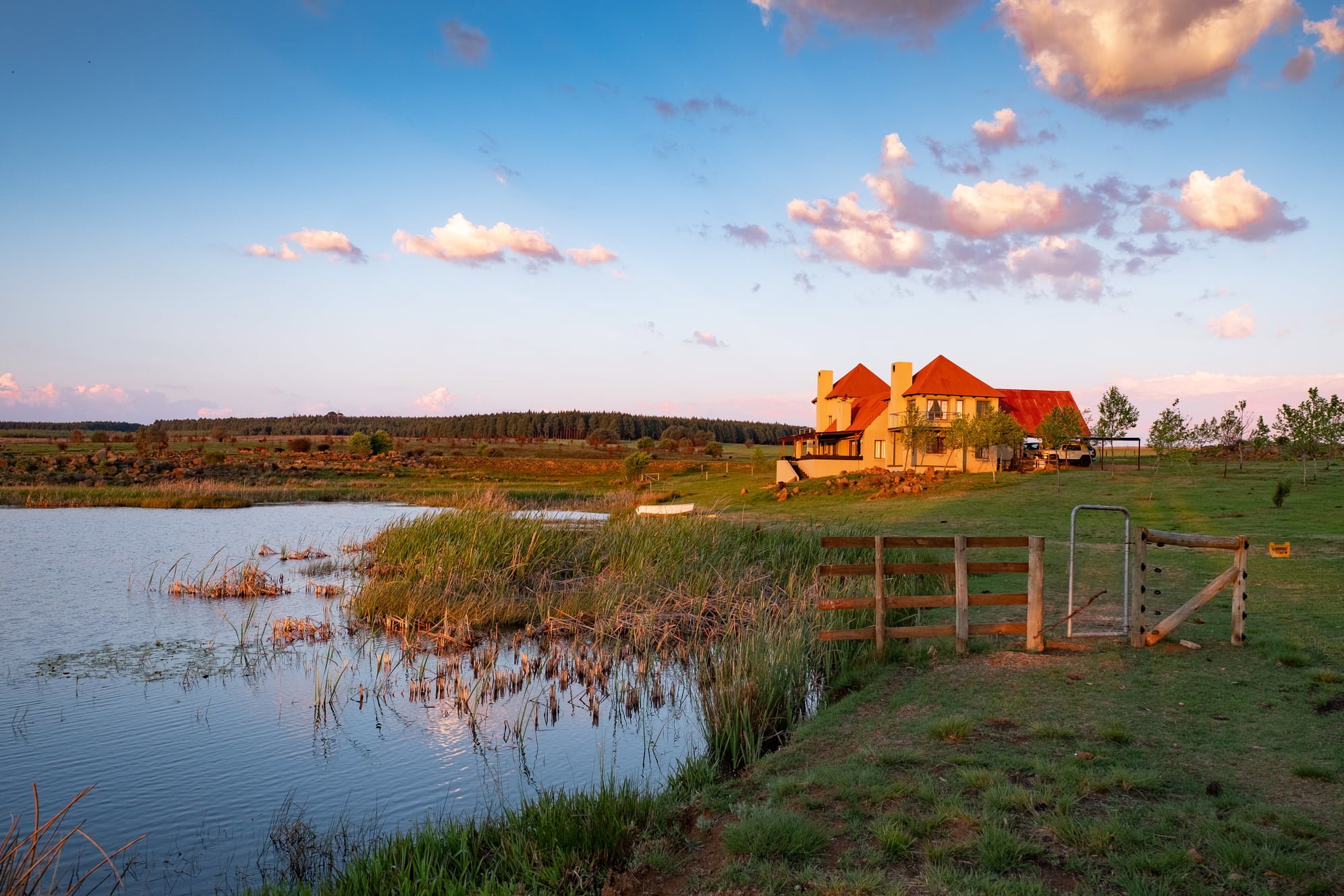 Fenced Pet Friendly accommodation Dullstroom Self Catering 
