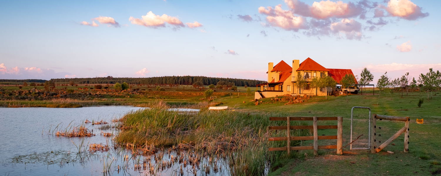 Fenced Pet Friendly accommodation Dullstroom Self Catering