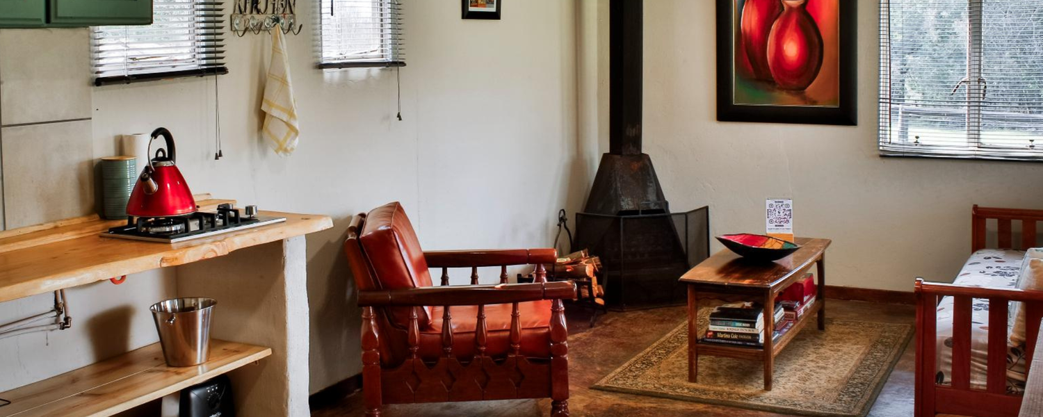 fenced pet friendly accommodation Dullstroom Mpumalanga 