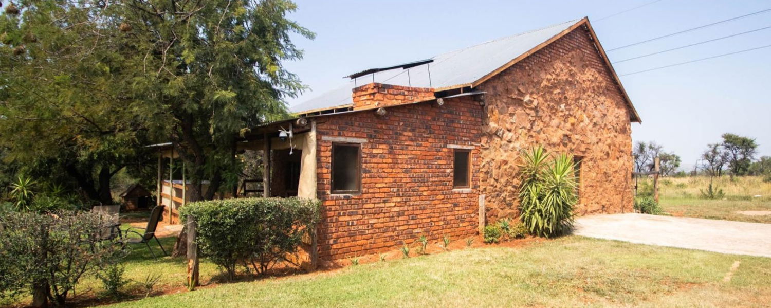 Fenced pet friendly accommodation Hartbeespoort Dam