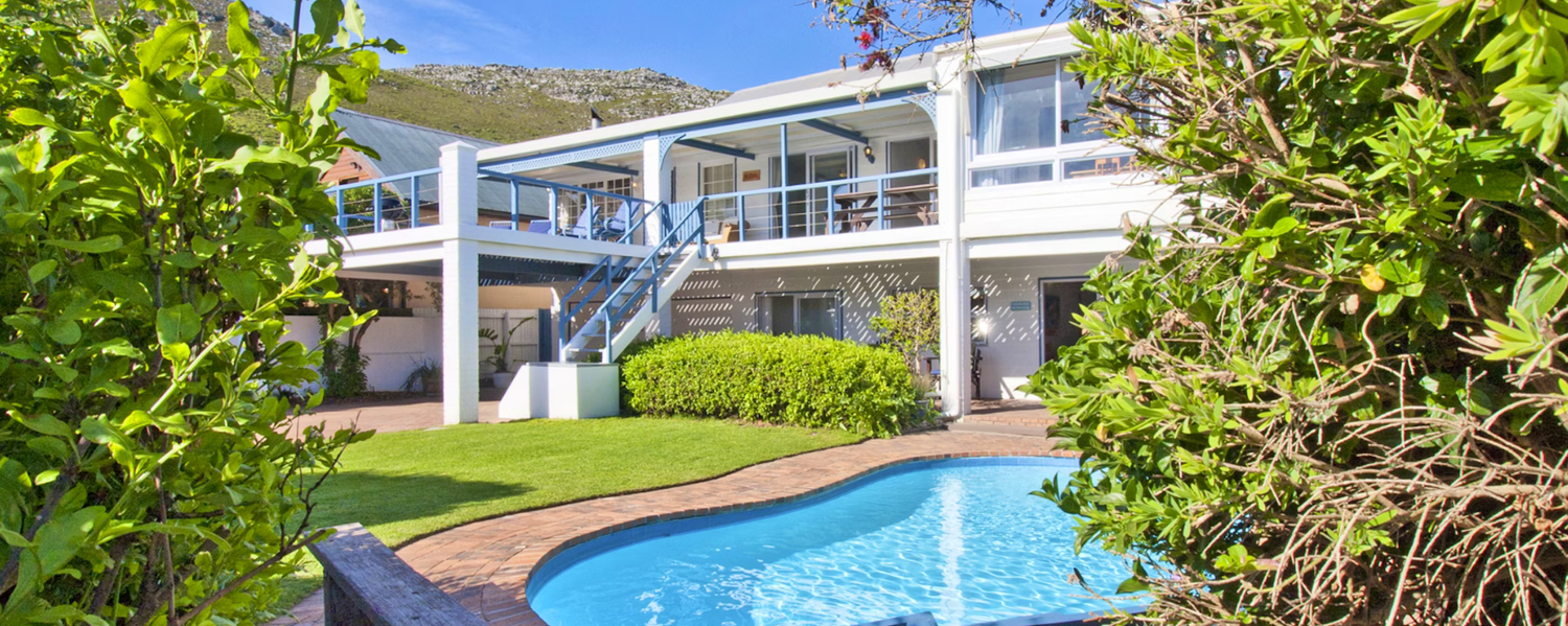 Pet Friendly Accommodation Scarborough Cape Town with Enclosed Garden