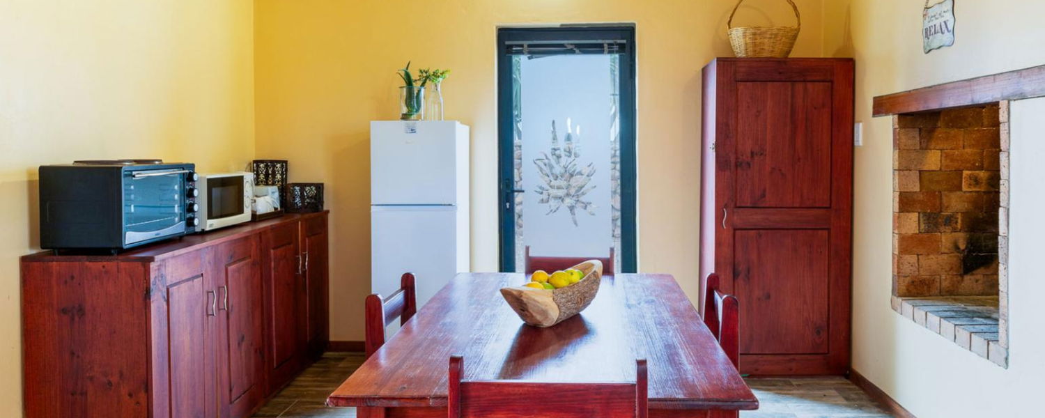 Fenced Pet Friendly Accommodation Swellendam Western Cape