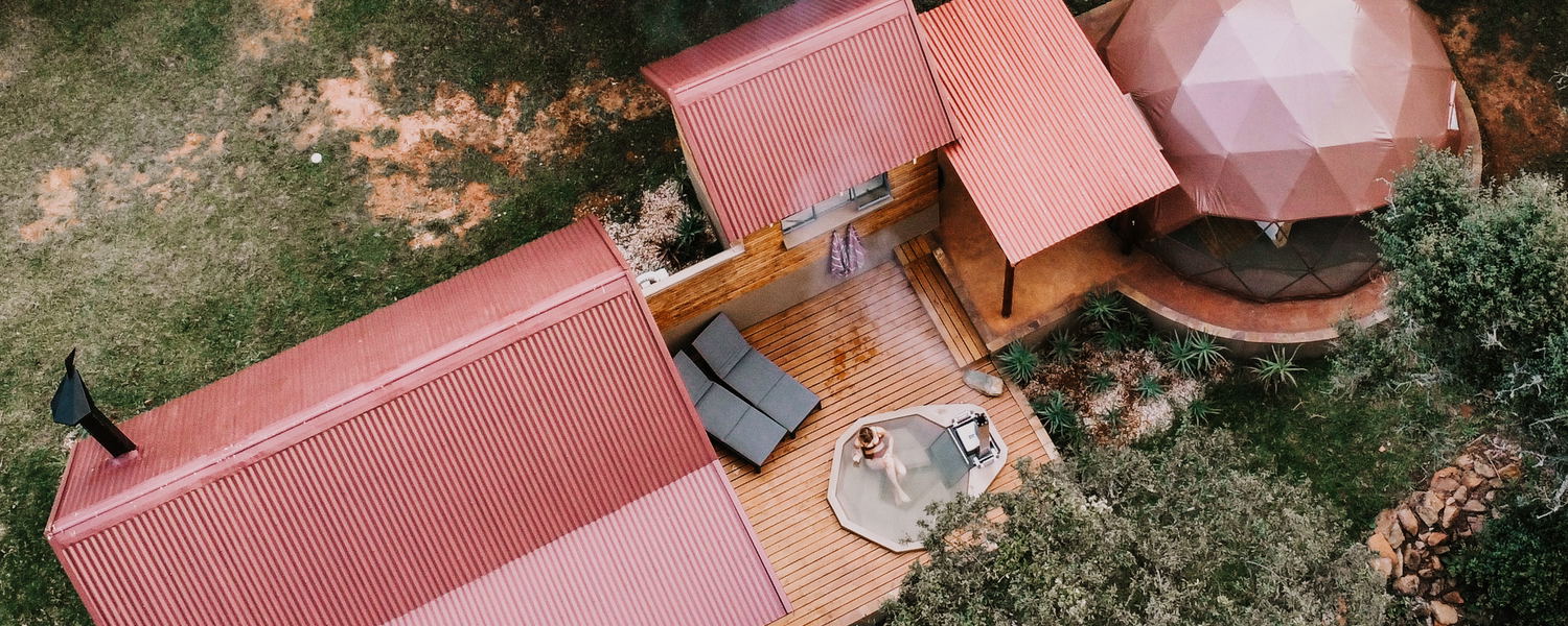 Pet friendly holiday accommodation in Machadodorp, Mpumalanga with hot tub