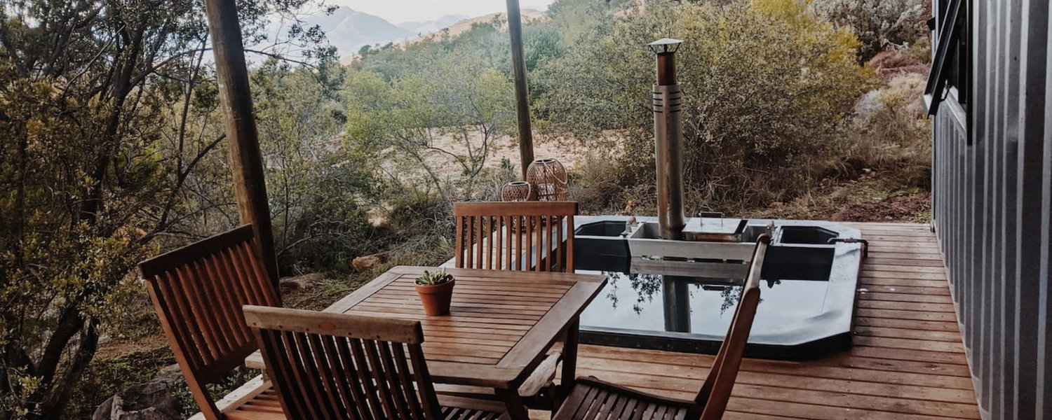 Pet-friendly accommodation Citrusdal Cederberg. Eco cabin in the Western Cape, ideal for a peaceful escape near Cape Town.